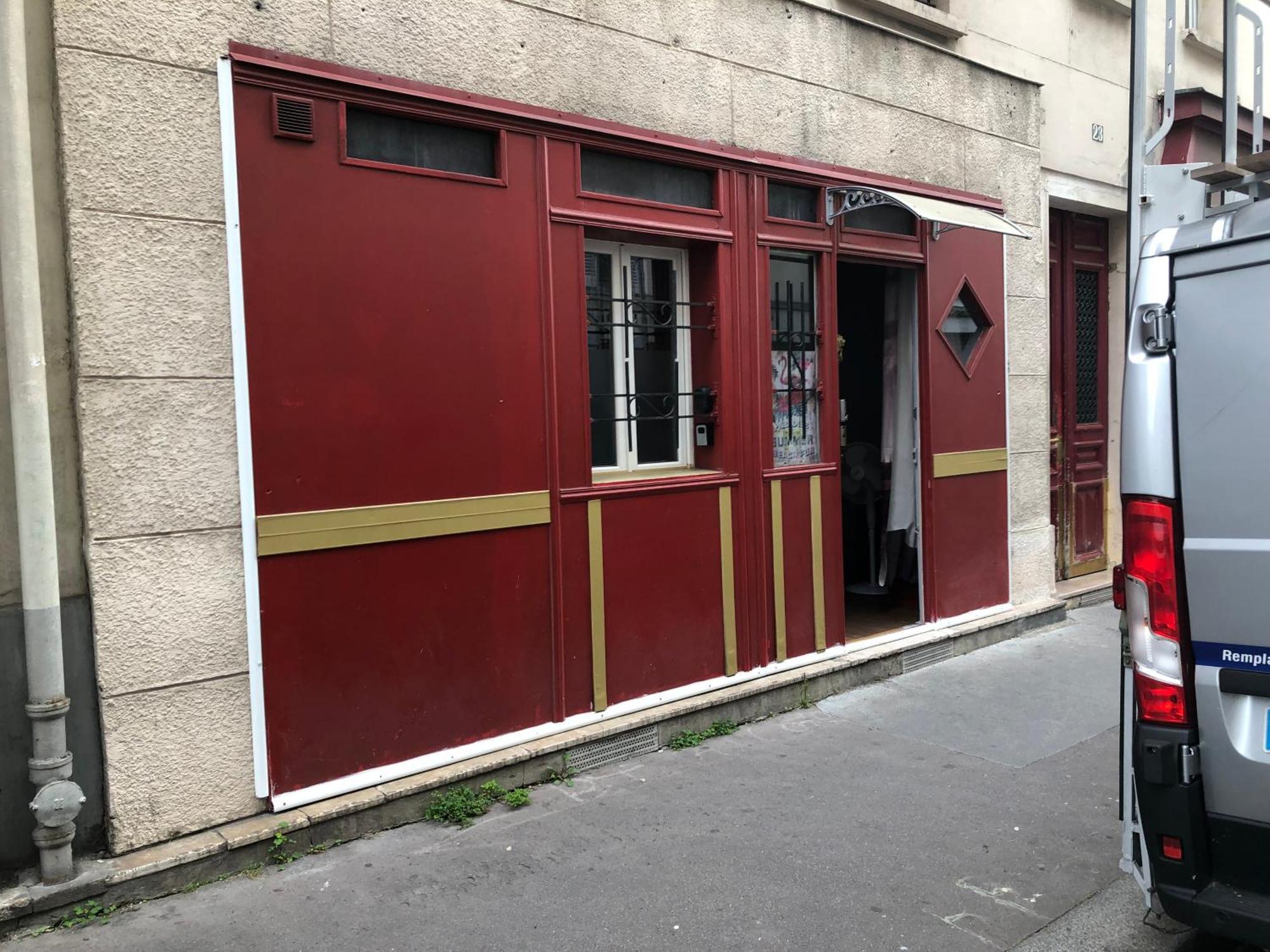 Guesthouse Familial Pour 1,2,3,4 Personnes De 42M2-Accessible Handic -Rez De Chaussee-Vues Sur Rue Et Patio Prive - Sejour,Chambre Separee,Cuisine,Salle De Bain,Lit Double Et Canape-Lit 2Pers-Entree De La Rue Berzelius-5 Minutes Du Metro Brochant-Lig Paris Exterior foto