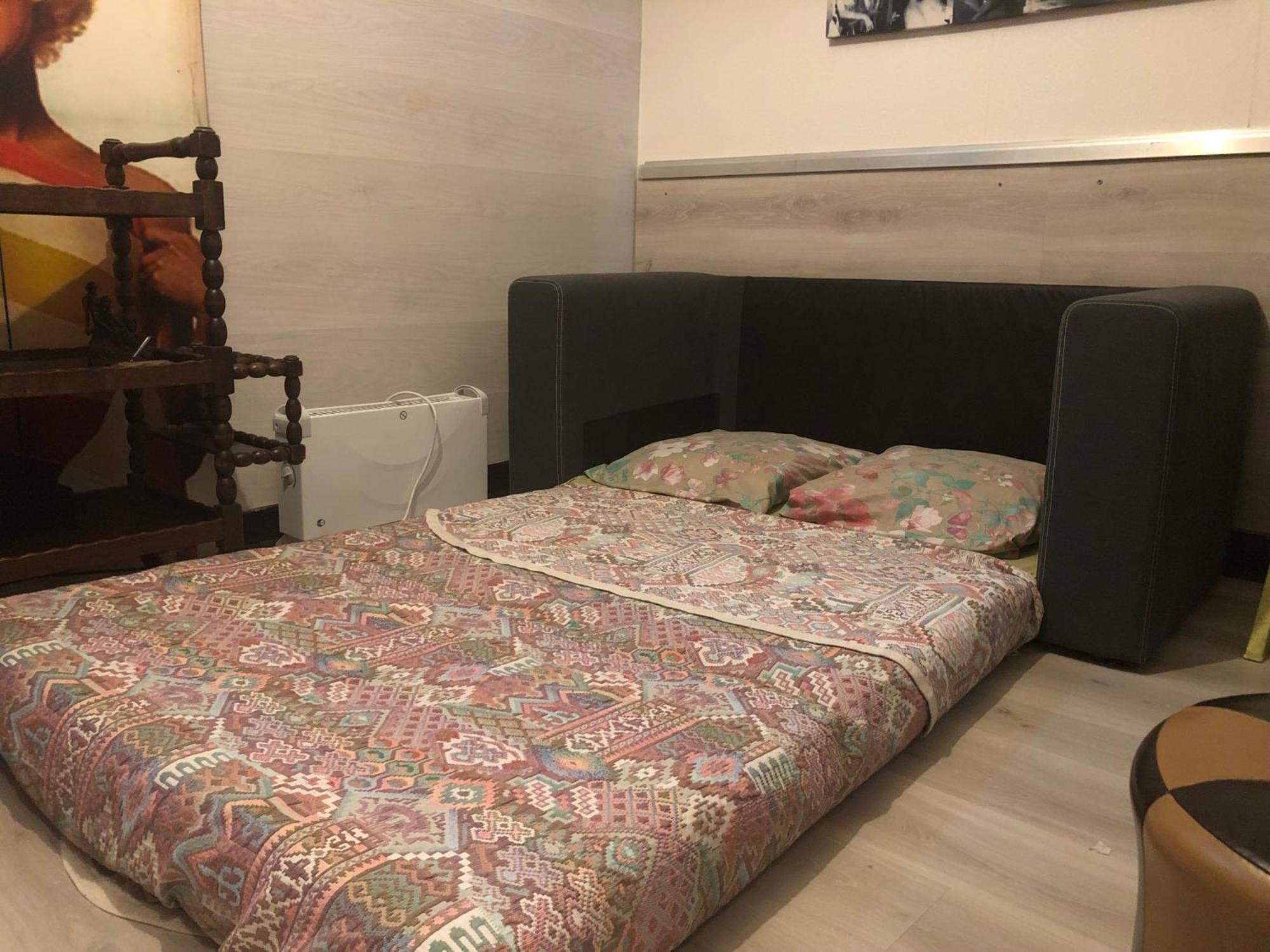 Guesthouse Familial Pour 1,2,3,4 Personnes De 42M2-Accessible Handic -Rez De Chaussee-Vues Sur Rue Et Patio Prive - Sejour,Chambre Separee,Cuisine,Salle De Bain,Lit Double Et Canape-Lit 2Pers-Entree De La Rue Berzelius-5 Minutes Du Metro Brochant-Lig Paris Exterior foto